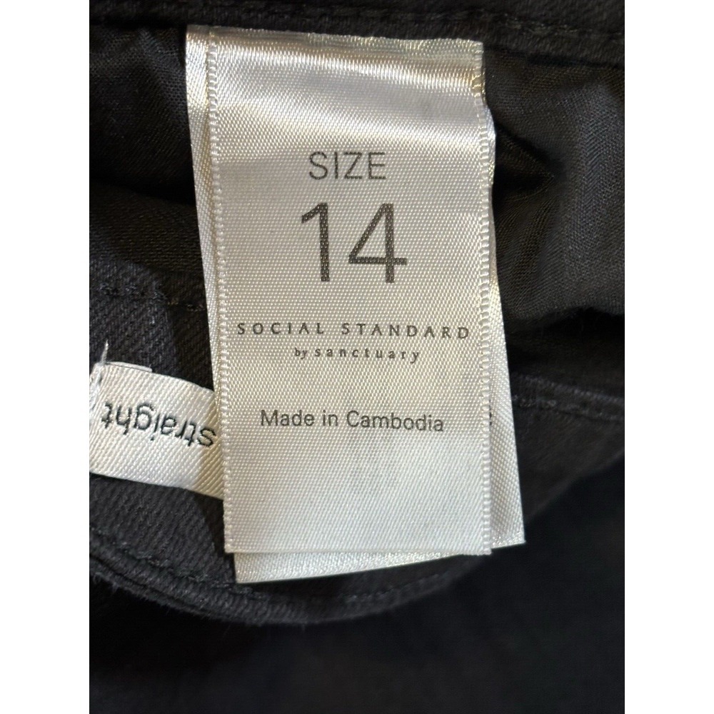 Social‎ Standard Women's Pants 14 High Rise Crop Straight Denim Jeans Black - Picture 2 of 14
